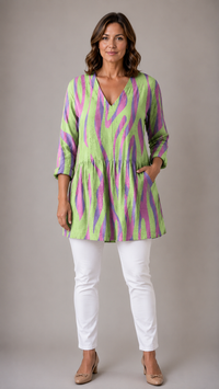 Lyla | Long Blouse with V-Neck