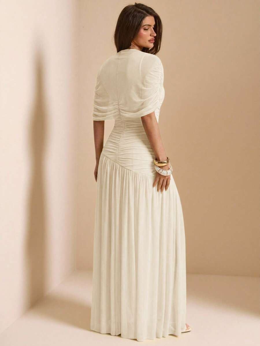 Tayna - Elegant Maxi Dress