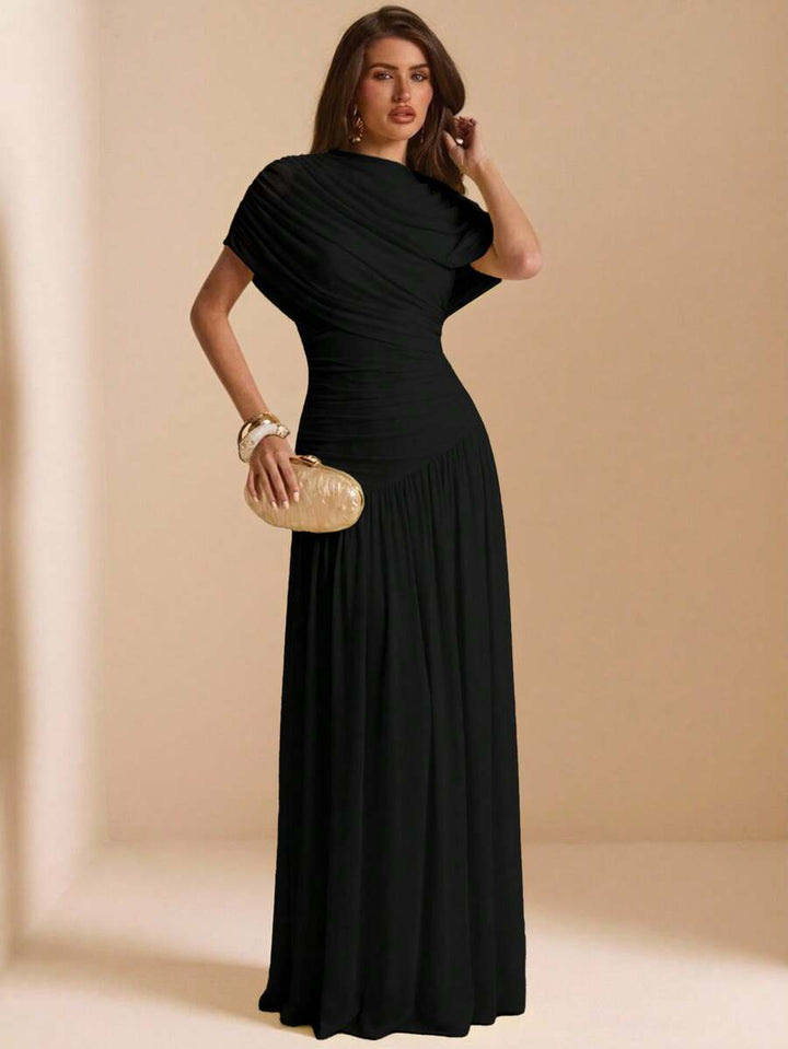 Tayna - Elegant Maxi Dress