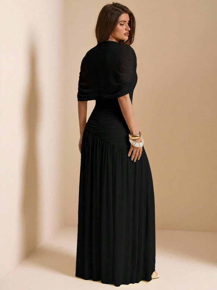 Tayna - Elegant Maxi Dress
