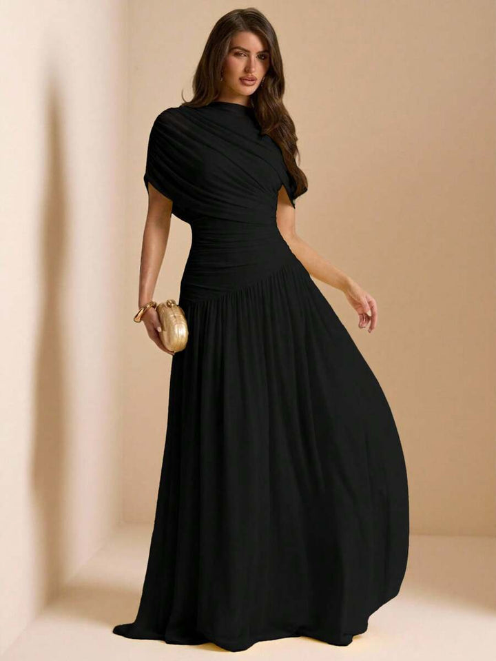 Tayna - Elegant Maxi Dress
