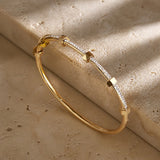 Chic Radiant Gold Bracelet