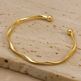 Timeless Ridge Gold Bangle